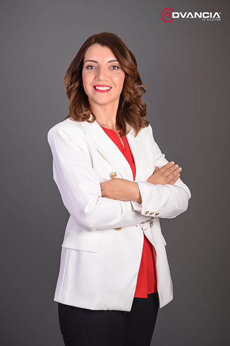 Khaoula, Senior Account Manager